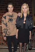 Nicola Peltz Longsleeve T-shirt #2979778