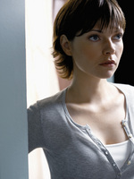 Nicole De Boer t-shirt #2092836
