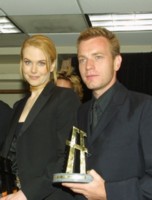 Nicole Kidman longsleeve t-shirt #1306969