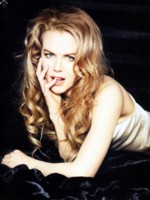 Nicole Kidman longsleeve t-shirt #1307060