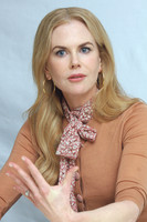 Nicole Kidman longsleeve t-shirt #2224275