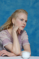 Nicole Kidman longsleeve t-shirt #2230936