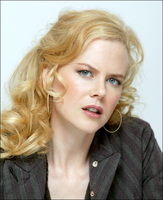 Nicole Kidman longsleeve t-shirt #2230990