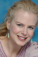 Nicole Kidman longsleeve t-shirt #2238815