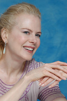 Nicole Kidman longsleeve t-shirt #2238860