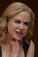 Nicole Kidman longsleeve t-shirt #2255360