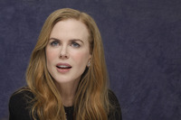 Nicole Kidman longsleeve t-shirt #2336824
