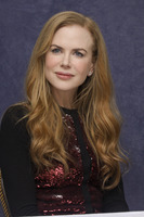 Nicole Kidman longsleeve t-shirt #2336832