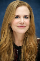 Nicole Kidman longsleeve t-shirt #2336834