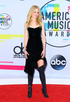 Nicole Kidman longsleeve t-shirt #2827549