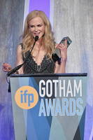 Nicole Kidman longsleeve t-shirt #2929782