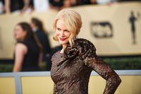 Nicole Kidman longsleeve t-shirt #2968015