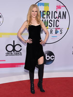 Nicole Kidman hoodie #3136293