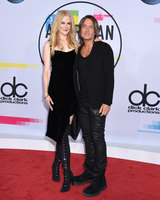 Nicole Kidman hoodie #3136526