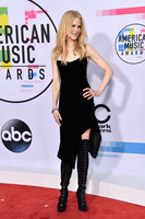 Nicole Kidman longsleeve t-shirt #3136625