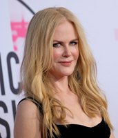 Nicole Kidman longsleeve t-shirt #3136626
