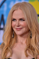 Nicole Kidman longsleeve t-shirt #3136742