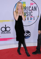 Nicole Kidman Sweatshirt #3136908