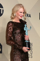 Nicole Kidman longsleeve t-shirt #3214014