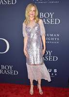 Nicole Kidman longsleeve t-shirt #3739540