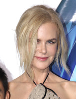 Nicole Kidman longsleeve t-shirt #3804398