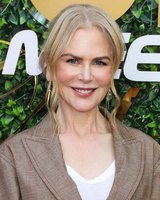 Nicole Kidman Sweatshirt #3928230