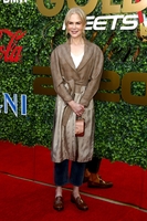 Nicole Kidman Sweatshirt #3928316