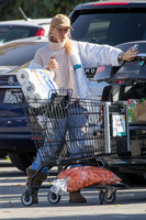 Nicollette Sheridan t-shirt #2821096