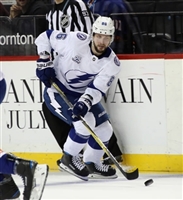 Nikita Kucherov Longsleeve T-shirt #3526319