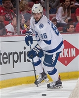 Nikita Kucherov Longsleeve T-shirt #3526329