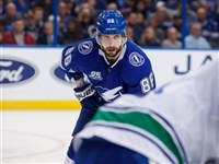 Nikita Kucherov Longsleeve T-shirt #3526426
