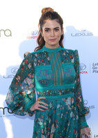 Nikki Reed Sweatshirt #2767946