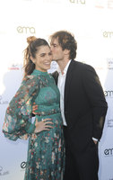 Nikki Reed Longsleeve T-shirt #2767995