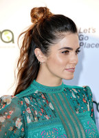 Nikki Reed mug #G1054002