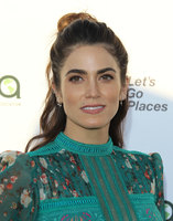 Nikki Reed Longsleeve T-shirt #2811951