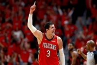 Nikola Mirotic t-shirt #3426937