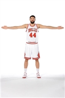 Nikola Mirotic Longsleeve T-shirt #3427016