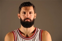 Nikola Mirotic Sweatshirt #3427125