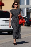 Nina Dobrev Longsleeve T-shirt #3224422