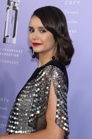 Nina Dobrev Longsleeve T-shirt #3264006