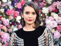 Nina Dobrev Longsleeve T-shirt #3318823