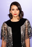Nina Dobrev Longsleeve T-shirt #3318847