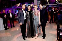 Nina Dobrev Longsleeve T-shirt #3318877
