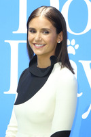 Nina Dobrev Longsleeve T-shirt #3743107