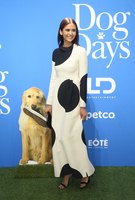 Nina Dobrev Longsleeve T-shirt #3743135