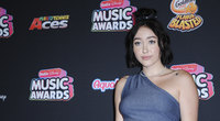 Noah Cyrus Longsleeve T-shirt #3807425