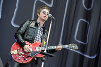 Oasis t-shirt #2647958