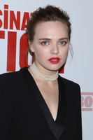 Odessa Young Sweatshirt #3803607