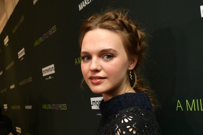 Odessa Young Poster 3904363