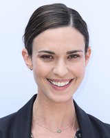 Odette Annable longsleeve t-shirt #3946517